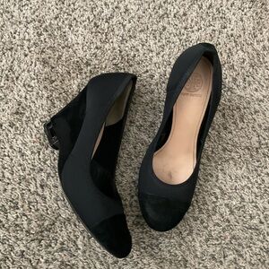 Tory Burch Elegant Black Wedges